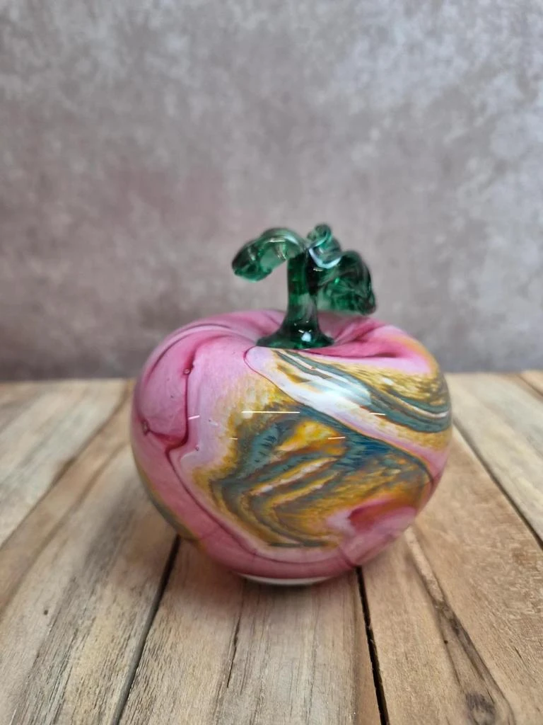 Vintage kleurrijk geblazen glazen decoratief appeltje – roze en groen – photo 2